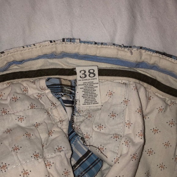 American eagle- longer length men’s ,Shorts - Picture 3 of 4